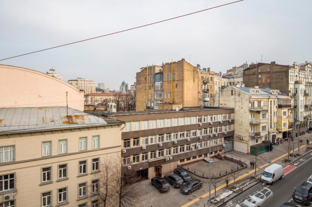 Дизайнерські Апартаменти У Центрі Біля Цуму Kiev Exteriör bild