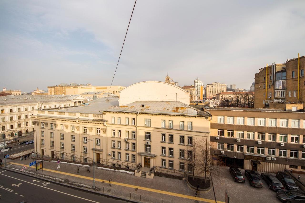 Дизайнерські Апартаменти У Центрі Біля Цуму Kiev Exteriör bild