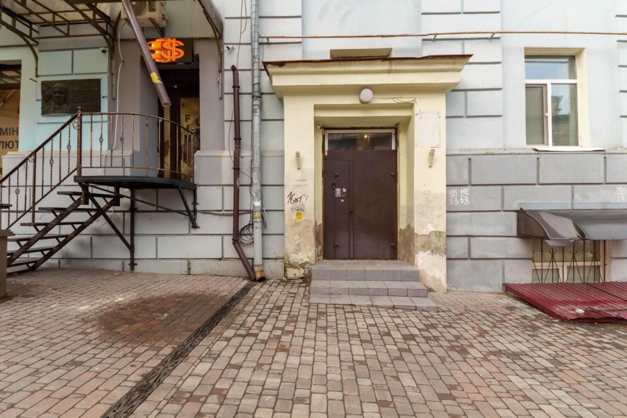 Дизайнерські Апартаменти У Центрі Біля Цуму Kiev Exteriör bild